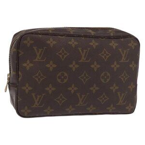 LOUIS VUITTON Monogram Trousse Toilette 23 Clutch Bag